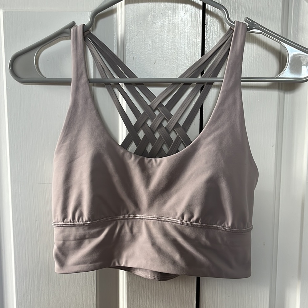 Lululemon free to be moved bra
